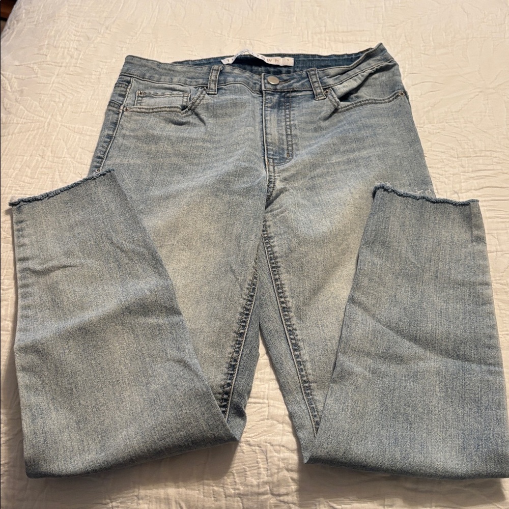 Tinseltown Ankle Denim with Frayed Edges